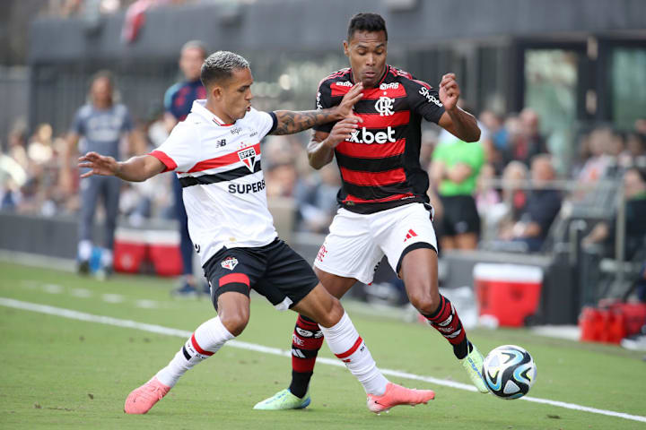 Alex Sandro Lobo, Igor Vinicius