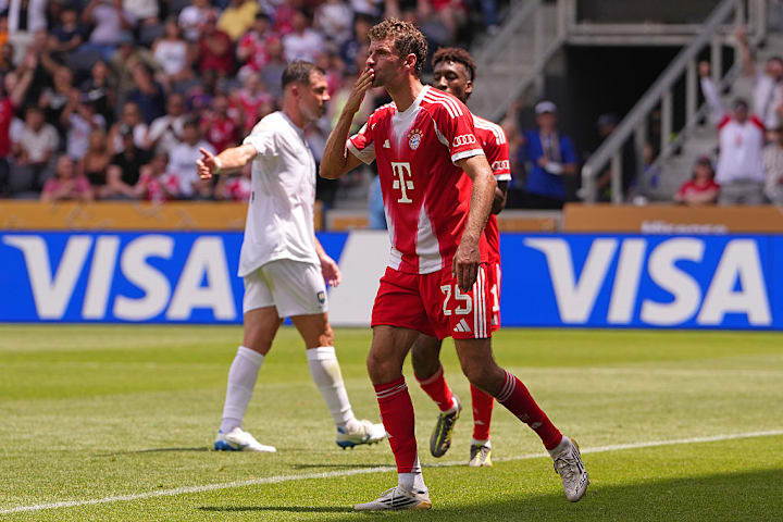 Thomas Mueller