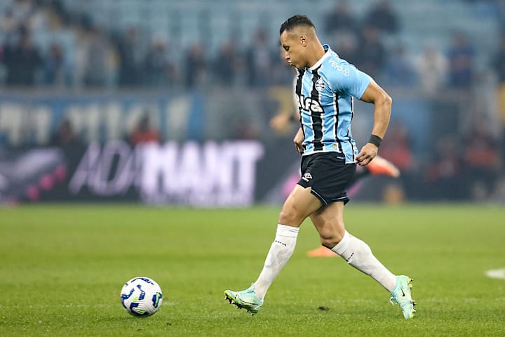 Gremio v Corinthians - Brasileirao 2025
