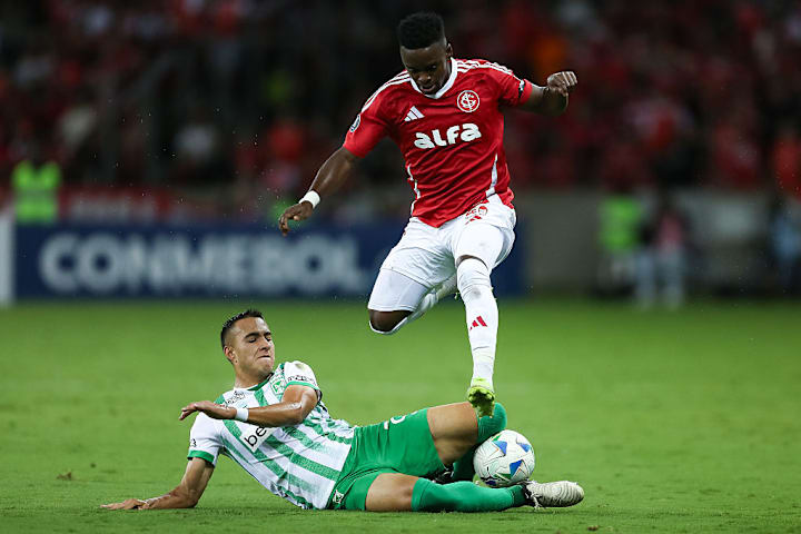 Internacional v Atletico Nacional - Copa CONMEBOL Libertadores 2025