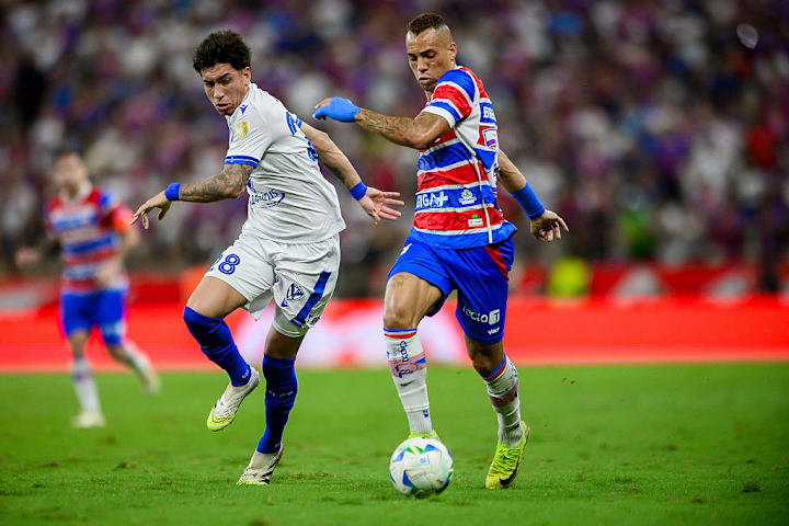 Maher Carrizo, Breno Lopes