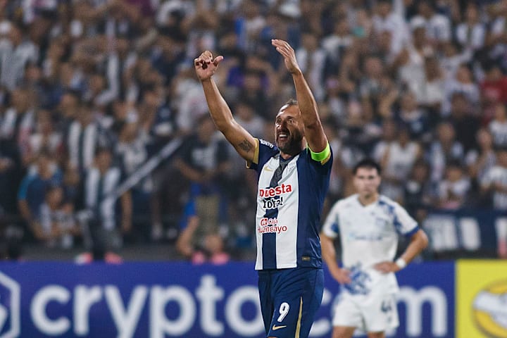 Hernan Barcos