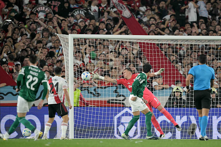 FBL-LIBERTADORES-RIVER-PALMEIRAS