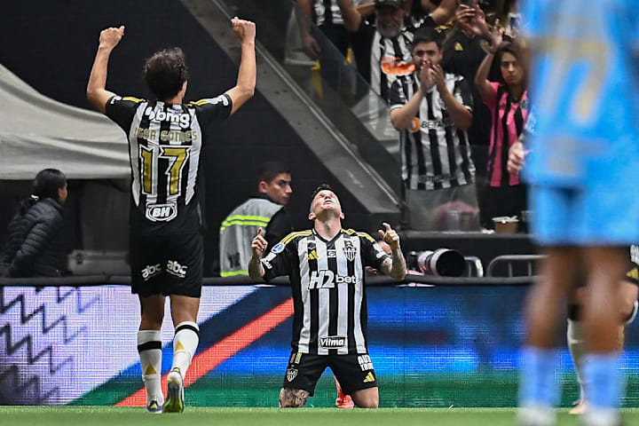 TOPSHOT-FBL-SUDAMERICANA-MINEIRO-BOLIVAR
