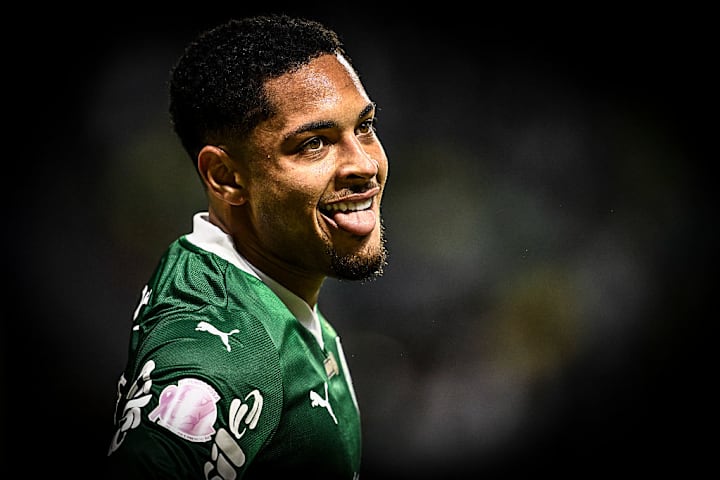 Vitor Roque