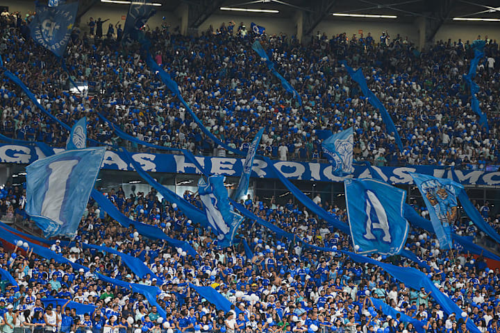 Cruzeiro v Santos - Brasileirao 2025