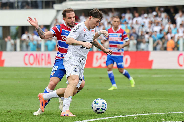 Benjamín Rollheiser, Lucas Sasha