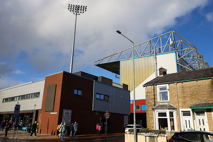 Burnley v Arsenal - Premier League