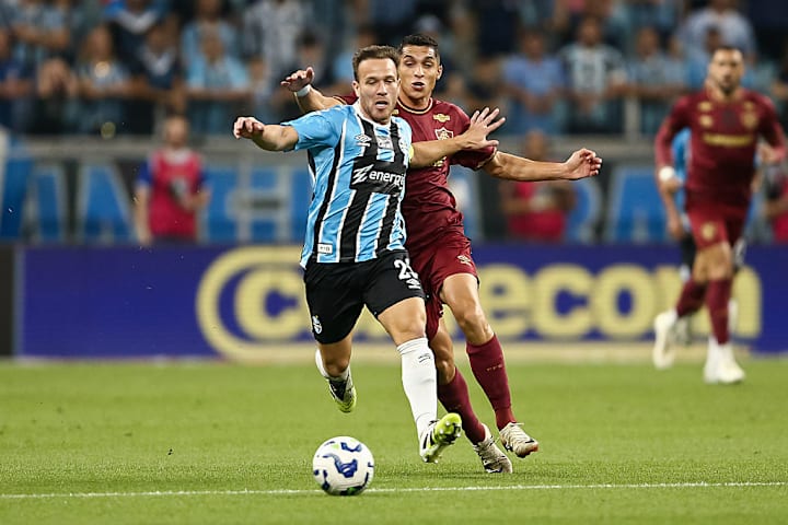 Gremio v Fluminense - Brasileirao 2025