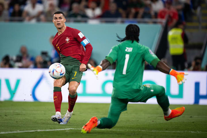 Cristiano Ronaldo, Lawrence Ati Zigi