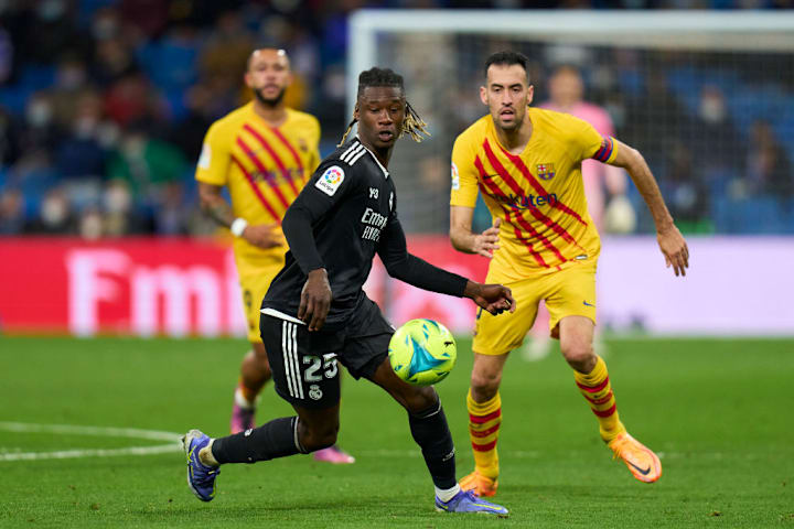 Eduardo Camavinga, Sergio Busquets Eduardo Camavinga, Sergio Busquets