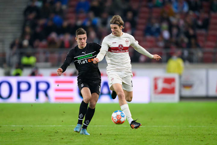 Florian Neuhaus, Borna Sosa