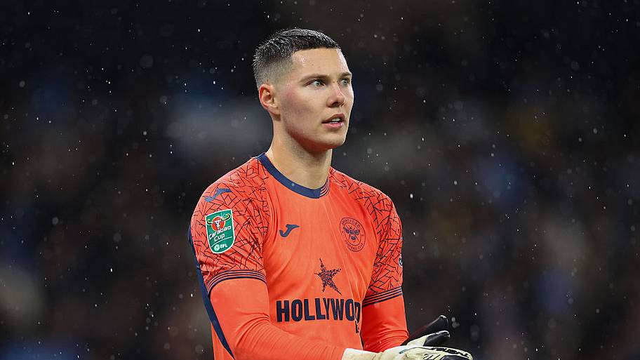 Hákon Valdimarsson of Brentford during the Carabao Cup Quarter Final match between Manchester City and Brentford.