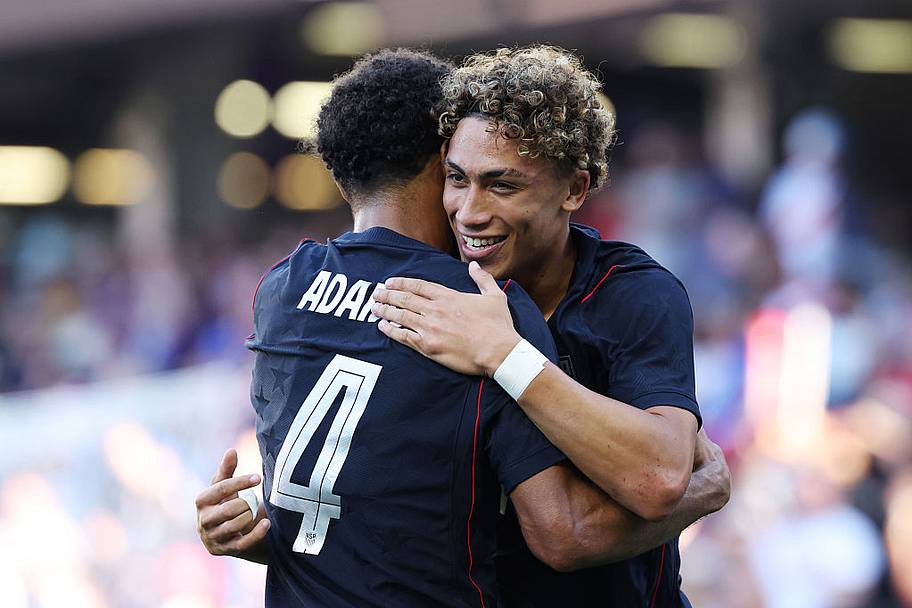 Julian hall hugging tyler adams
