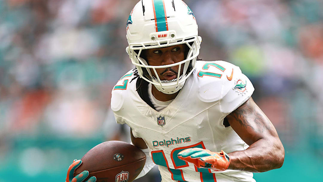 Jaylen Waddle es una auténtica garantía como receptor.