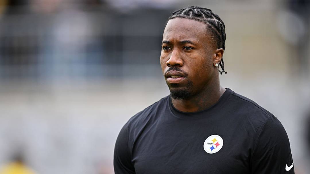 Los Steelers traspasaron al descontento cornerback Joey Porter Jr. a los Cowboys.