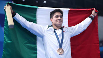Osmar Olvera suma siete preseas en Campeonatos Mundiales, una medalla dorada, una de bronce y cinco de Plata.