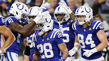 Los Colts derrotaron a los Titans 38-17.