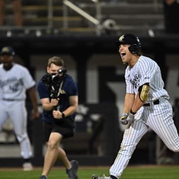 LIVE Updates - Georgia Tech Yellow Jackets vs No.20 Louisville Baseball, Game Three Score