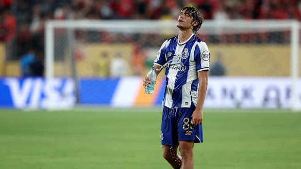 FBL-WC-CLUB-2025-MATCH36-PORTO-AHLY