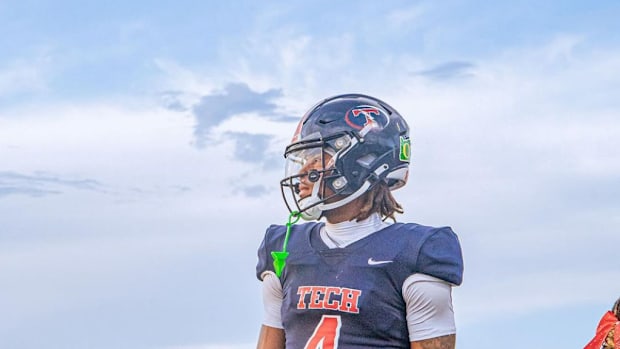 Oregon Ducks Class of Five-Star Commit, Wide Receiver Dallas Wilson, to Visit Florida: Potential Flip?