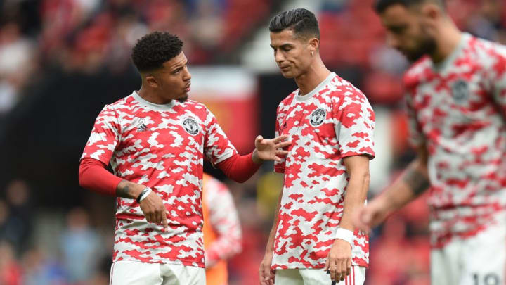 Cristiano Ronaldo y Jadon Sancho se perdían el partido por problemas musculares.