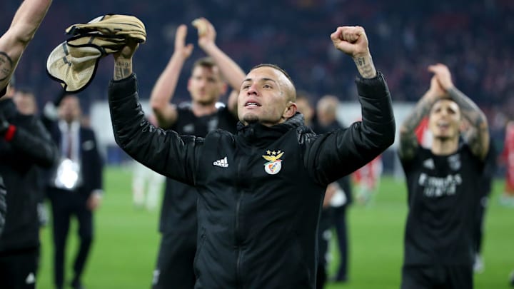 Everton Cebolinha, Everton Sousa Soares
