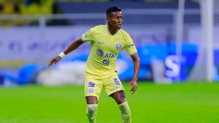 Pedro Aquino