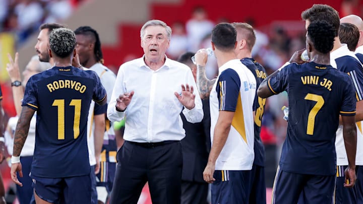 Carlo Ancelotti, Rodrygo Goes y Vinicius Jr