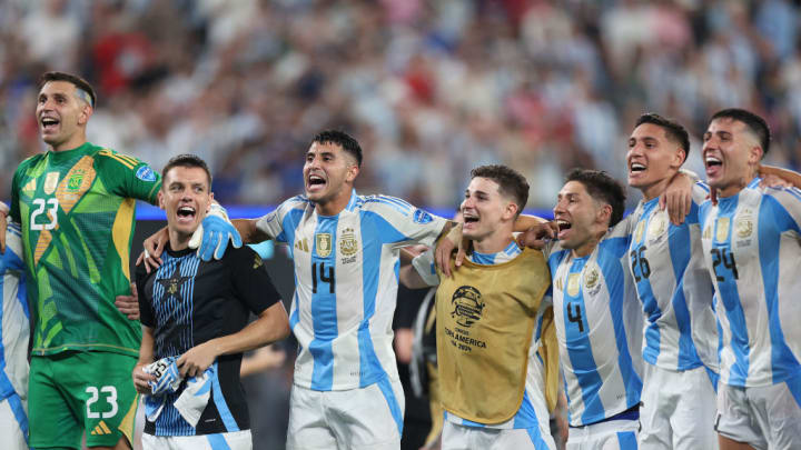 Gonzalo Montiel, Nahuel Molina, Giovani Lo Celso, Emiliano Martinez, Julian Alvarez, Enzo Fernandez, Exequiel Palacios