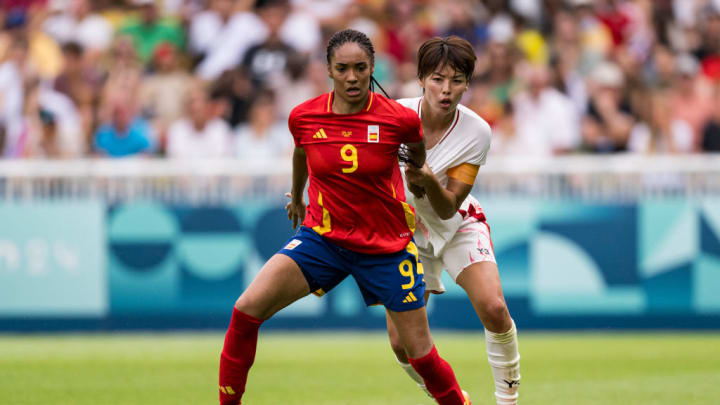 Salma Paralluelo, Saki Kumagai