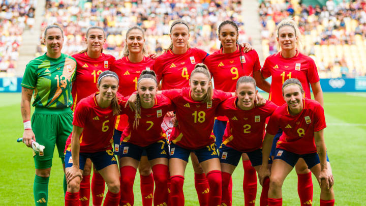 Aitana Bonmati, Patri Guijarro, Irene Paredes, Olga Carmona, Mariona Caldentey, Athenea Del Castillo, Salma Paralluelo, Alexia Putellas, Laia Aleixandri, Ona Batlle, Cata Coll