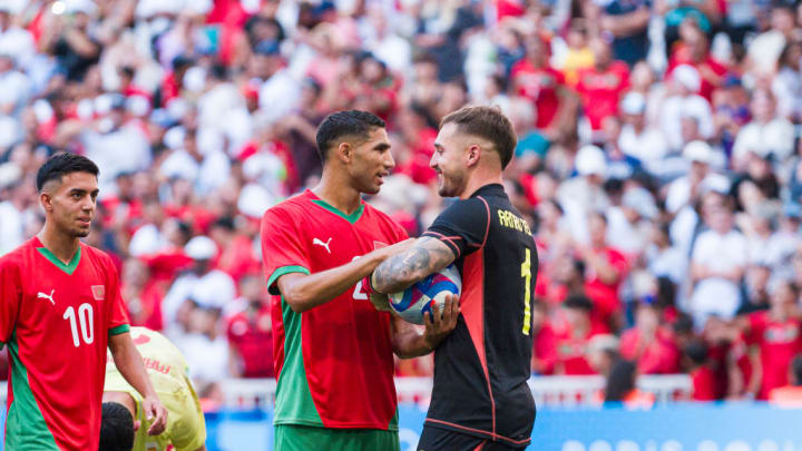 Achraf Hakimi, Arnau Tenas