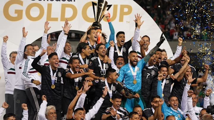 TOPSHOT-FBL-CONCACAF-GOLDCUP-USA-MEX