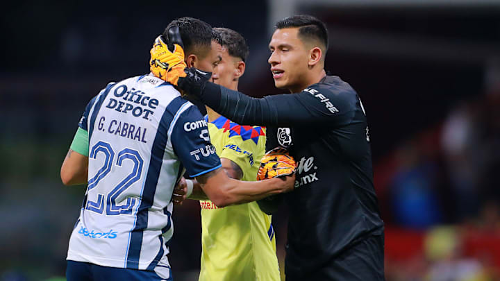 Gustavo Cabral, Luis Malagon