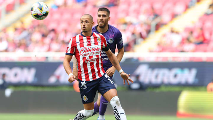 Javier Hernandez, Ventura Alvarado