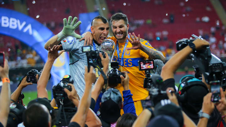 Nahuel Guzmán, Andre-Pierre Gignac