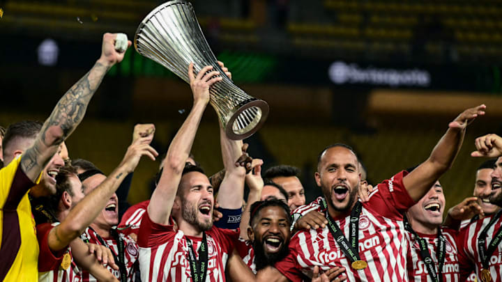 FBL-EUR-C4-OLYMPIAKOS-FIORENTINA
