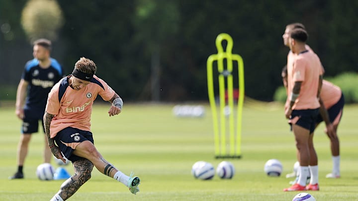 FBL-EUR-C4-CHELSEA-TRAINING