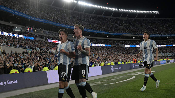 TOPSHOT-FBL-WC-2026-SAMERICA-QUALIFIERS-ARG-BRA