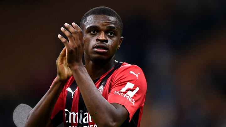 Pierre Kalulu avec l'AC Milan.
