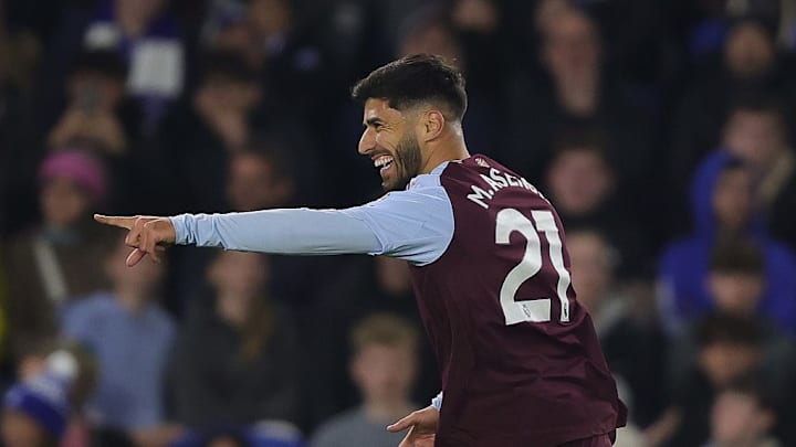 Brighton & Hove Albion FC v Aston Villa FC - Premier League