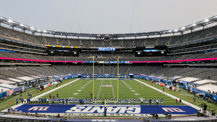 Pittsburgh Steelers v New York Giants