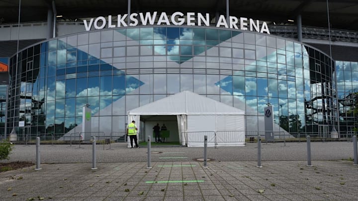 FBL-GER-BUNDESLIGA-WOLFSBURG-FRANKFURT