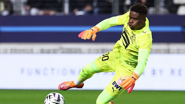 FBL-FRA-LIGUE1-PARIS FC-RENNES