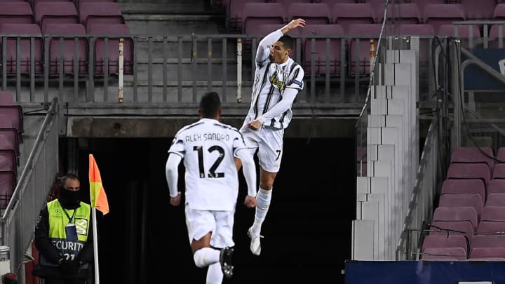 FBL-EUR-C1-BARCELONA-JUVENTUS