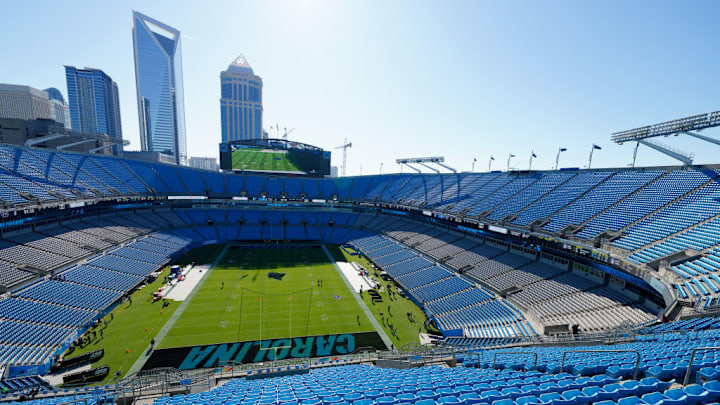 Tennessee Titans v Carolina Panthers