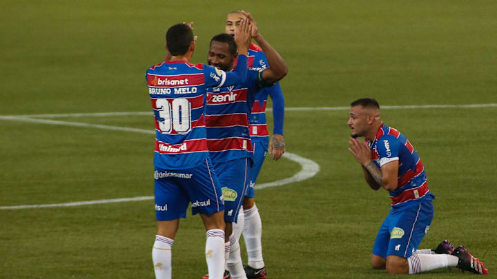 Igor Torres Fortaleza RB Bragantino Brasileirão 
