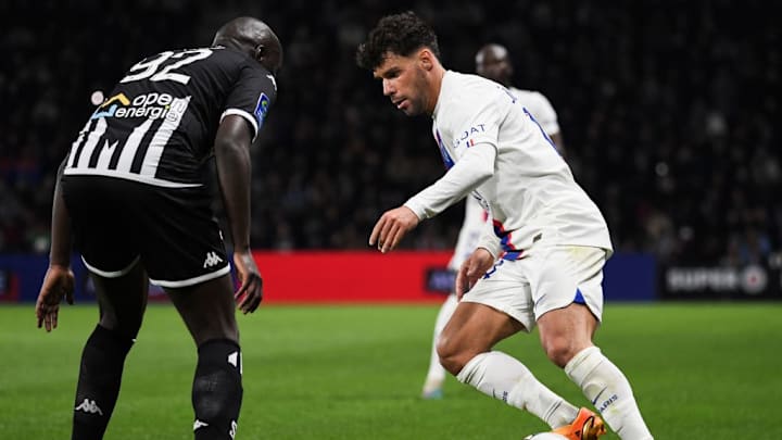 FBL-FRA-LIGUE1-ANGERS-PSG
