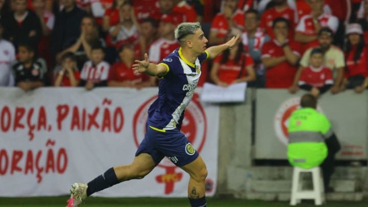 TOPSHOT-FBL-SUDAMERICANA-INTER-ROSARIO